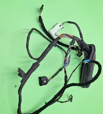 BMW 5 E60 E61 Front door wiring loom/harness boot 6966541