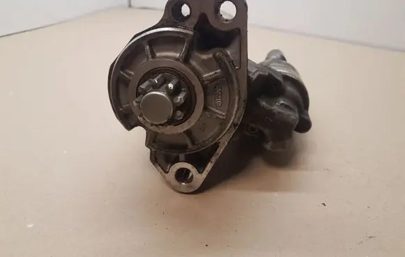 Audi Q7 4L Starter motor 0001125609