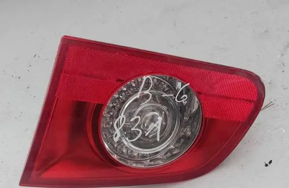 Volkswagen PASSAT B6 Tailgate rear/tail lights 272002