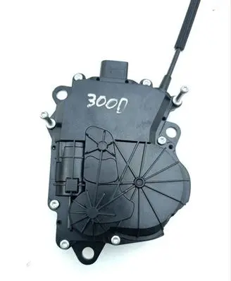 Maserati Levante Tailgate/trunk/boot lift motor 670035621