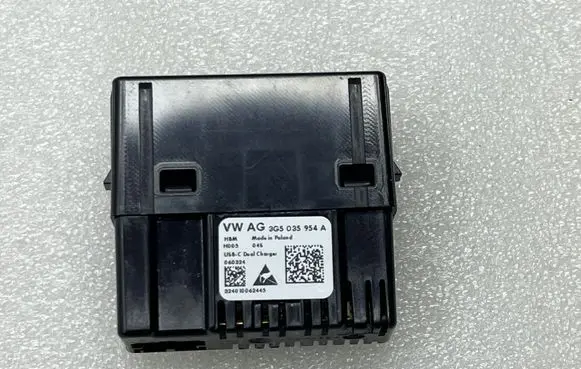 Volkswagen ID.4 USB socket connector 3G5035954A