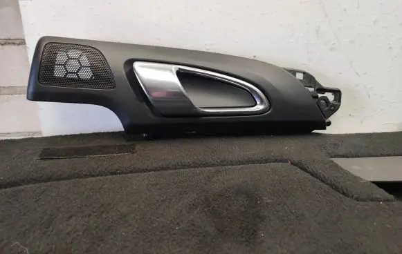 Porsche Cayenne (92A) Front door interior handle 7P5837020