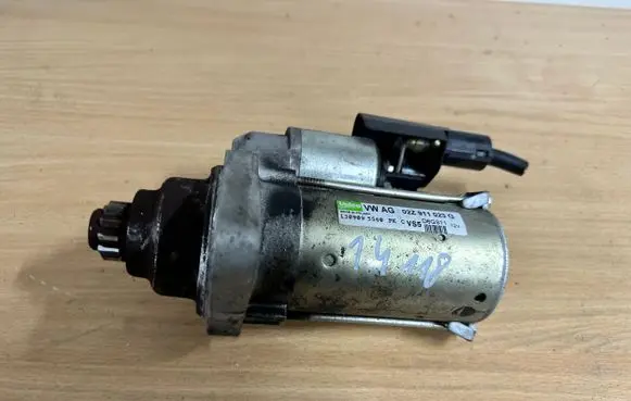 Volkswagen Golf Plus Starter motor 02Z911023G