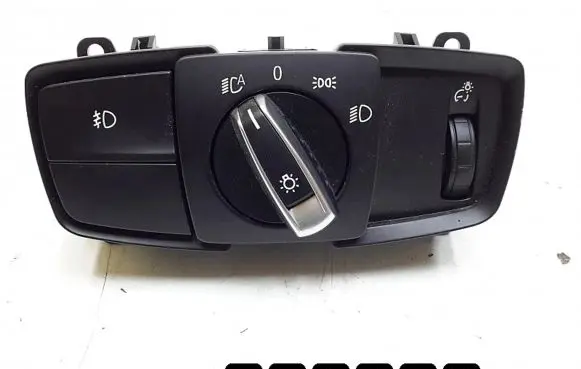 BMW X5 F15 Light switch 9311721