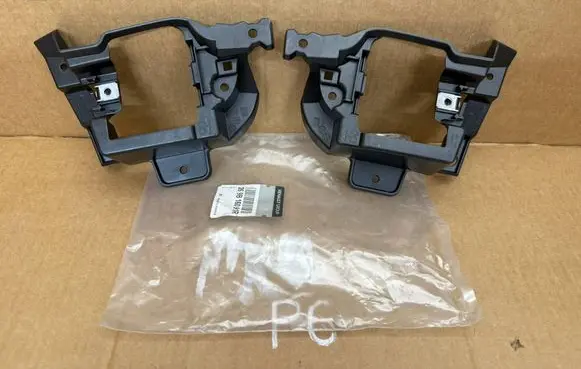 Renault Trafic III (X82) Headlight/headlamp mounting bracket 269B16091R