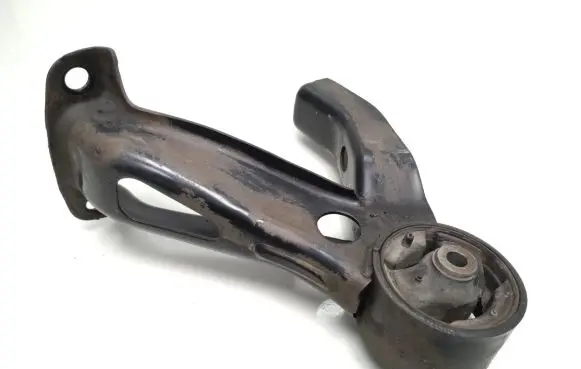Mitsubishi ASX Gearbox mount Mn184060