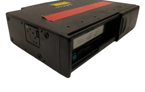 BMW 3 E90 E91 CD/DVD changer 9196669 65129196669