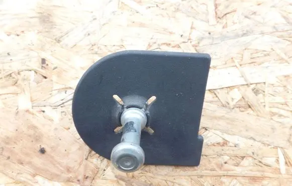 Opel Vectra C Seat back rest lock catch 24451668