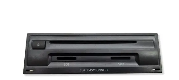 Seat Leon (5F) GPS navigation control unit/module 5F0035877A ER4088515 DA4487715