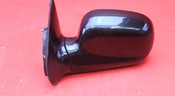 Hyundai Santa Fe Front door electric wing mirror 012147