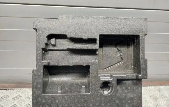 Porsche Panamera (970) Tool box 97055141400