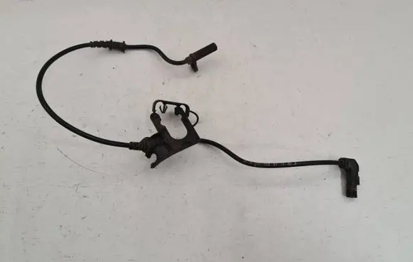 Mercedes-Benz C W204 ABS brake wheel speed sensor A2045400117