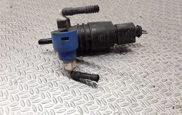 Audi A4 S4 B8 8K Windscreen/windshield washer pump E13021168