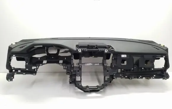 Subaru Outback (BT) Dashboard