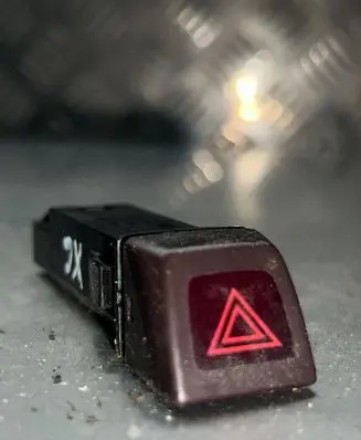 Volvo XC60 Hazard light switch 30739296 08W372