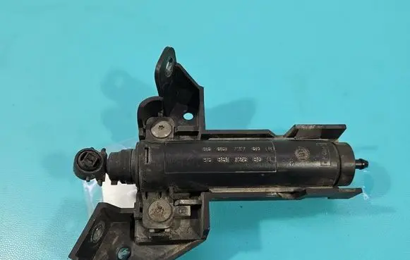 Peugeot 5008 Headlight washer spray nozzle 9685172780 IMPRK1527237