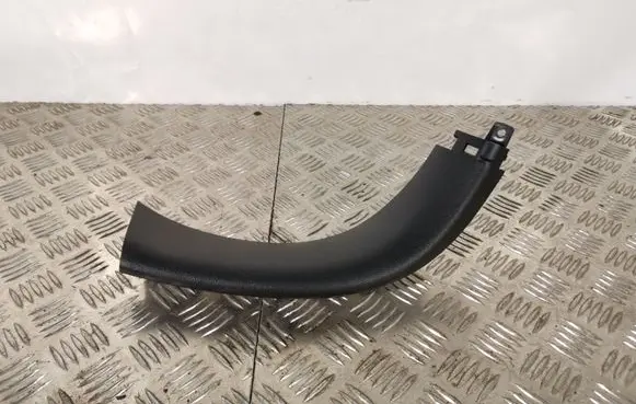 KIA Sorento Tailgate trim 81730C5000