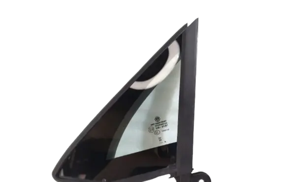 Volkswagen PASSAT B8 Front door vent window glass four-door 3G0845113H