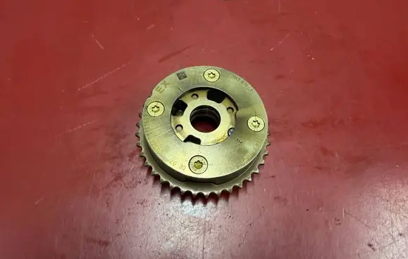 BMW X3 F25 Camshaft pulley/ VANOS 7583819