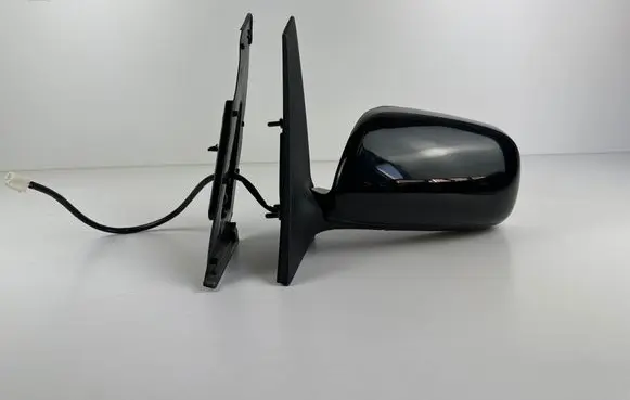Toyota Prius (XW20) Front door electric wing mirror E4023602 100122