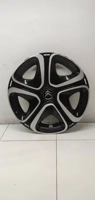 Citroen C3 R16 wheel hub/cap/trim 9813687477