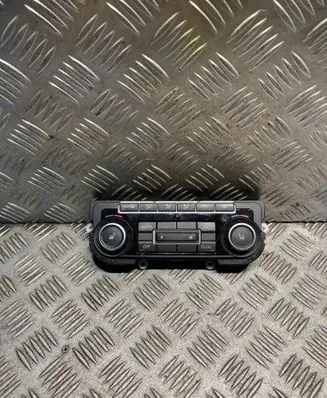 Volkswagen Jetta VI Interior fan control switch 5K0907044ES
