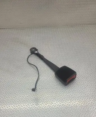 Volkswagen Taigo Front seatbelt buckle 8Y0857755
