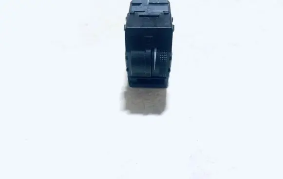 Audi A6 S6 C5 4B Headlight level height control switch 4b0919093