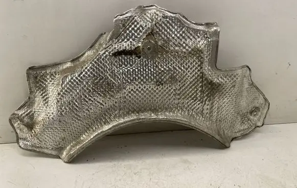 BMW 5 F10 F11 Heat shield in engine bay 7186860