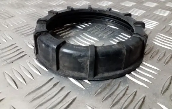 Volkswagen Touran II In tank fuel pump screw locking ring/nut 321201375A
