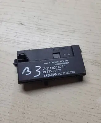Mercedes-Benz E W211 Keyless (KESSY) go control unit/module 2118204075 00031146141001 33501102