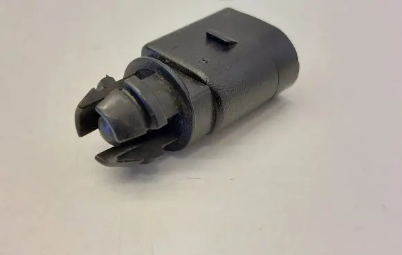 Audi A4 S4 B8 8K Outside/exterior temperature sensor 8Z0820535