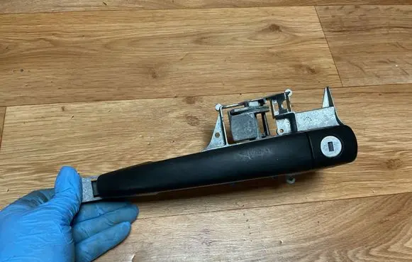 Peugeot Partner Front door exterior handle 1200G322 ZP5FAB