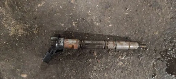 Audi A6 S6 C7 4G Fuel injector 059130277CD