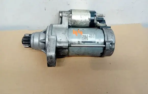 Volkswagen Golf VII Starter motor 02M911024J 4280008853