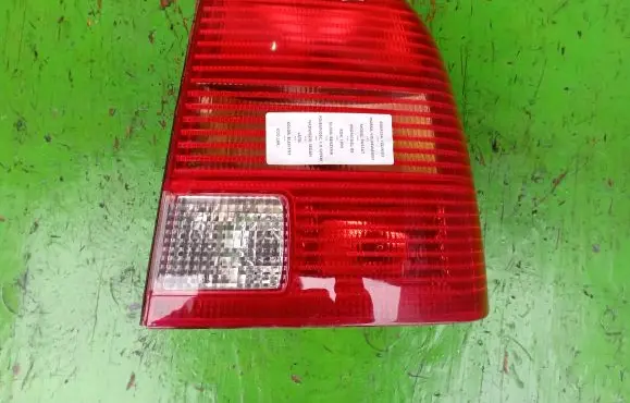 Volkswagen PASSAT B5 Rear/tail lights