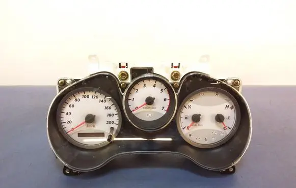 Toyota RAV 4 (XA20) Speedometer (instrument cluster) 83800-42A60