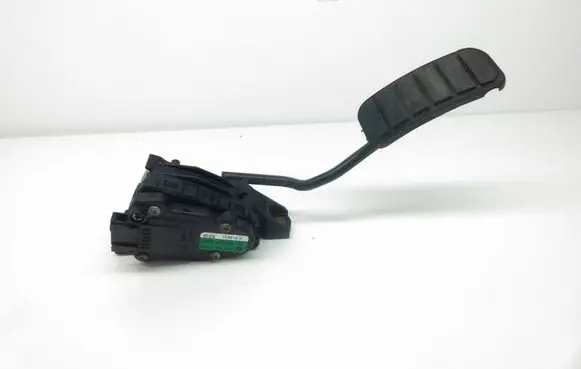 Renault Laguna II Accelerator throttle pedal 8200003393 6PV00811903