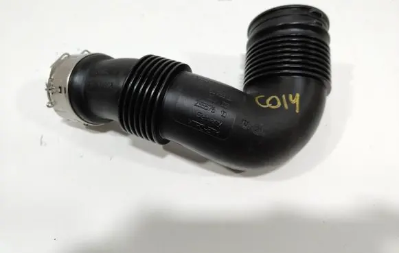 BMW M3 G80 Air intake hose/pipe 8095812