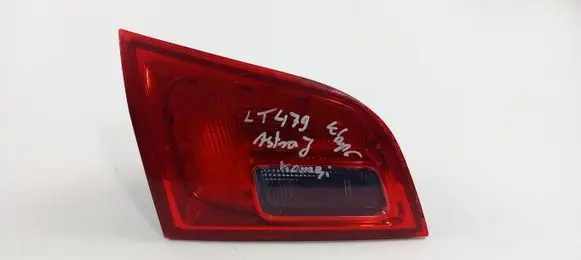 Opel Astra J Tailgate rear/tail lights
