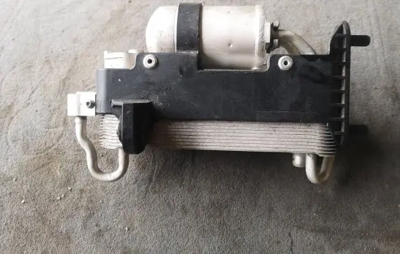 BMW 5 G30 G31 G38 Gearbox / Transmission oil cooler 9109858 228281