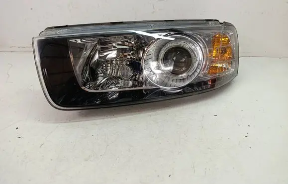 Chevrolet Captiva Headlight/headlamp 96699863
