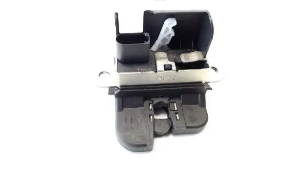 Volkswagen Golf VII Tailgate/trunk/boot lock/catch/latch 5G6827505