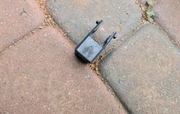 Muffler mount bracket/holder