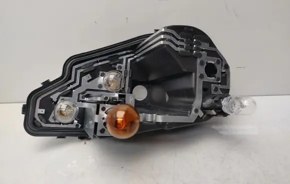 Seat Ibiza IV (6J,6P) Tail light bulb cover holder 44R31