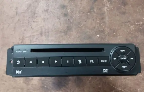 Chrysler Town & Country V Radio/CD/DVD/GPS head unit P05064063AE