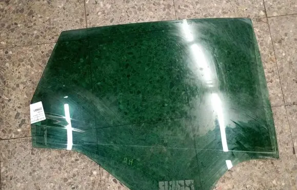 Seat Toledo III (5P) Rear door window glass