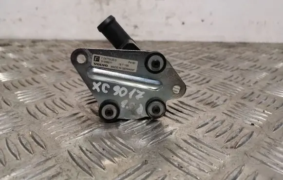 Volvo XC90 Electric engine pre-heating system (optional) 31338211