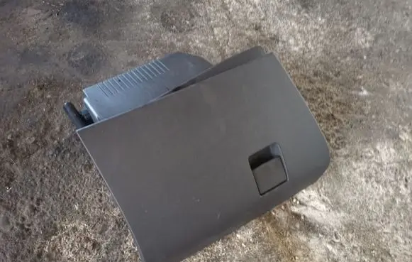 Opel Astra H Glove box set 13116947 50047
