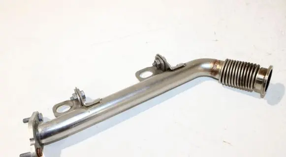 BMW 5 E60 E61 EGR valve line/pipe/hose 7574953